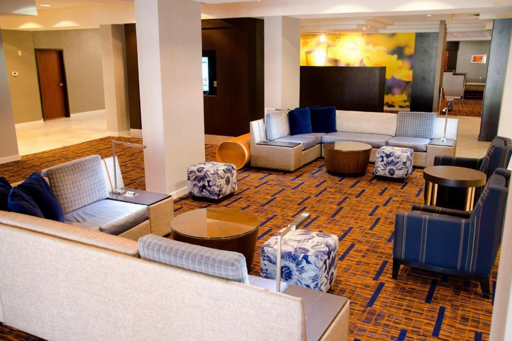 Courtyard by Marriott Waterbury Downtown