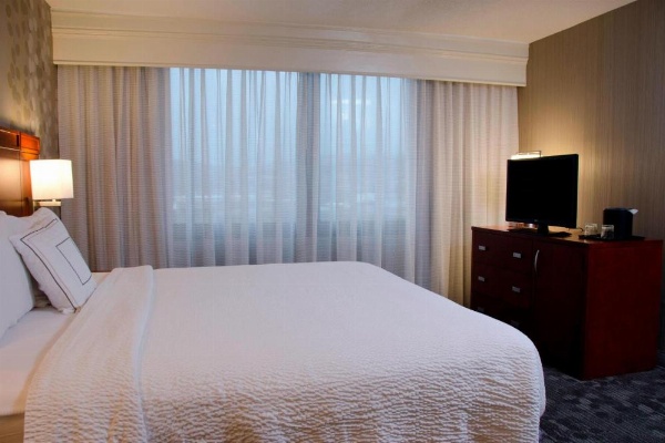 Courtyard by Marriott Waterbury Downtown image 18